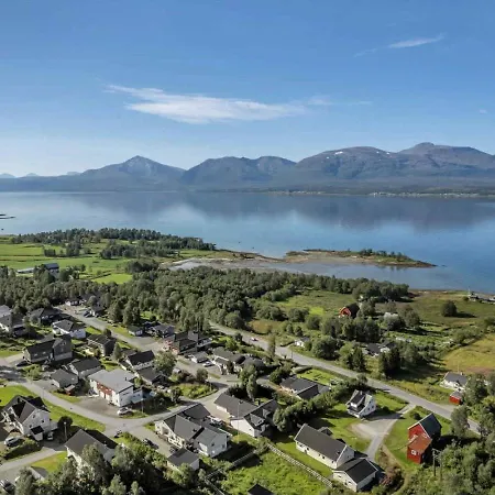 Northern Lights View Beautiful Berg Daire