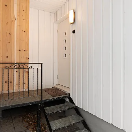 Northern Lights View Beautiful Berg *